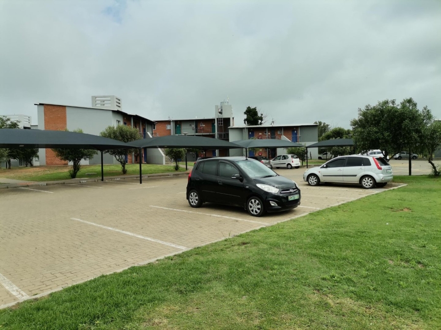 2 Bedroom Property for Sale in Raceway Free State